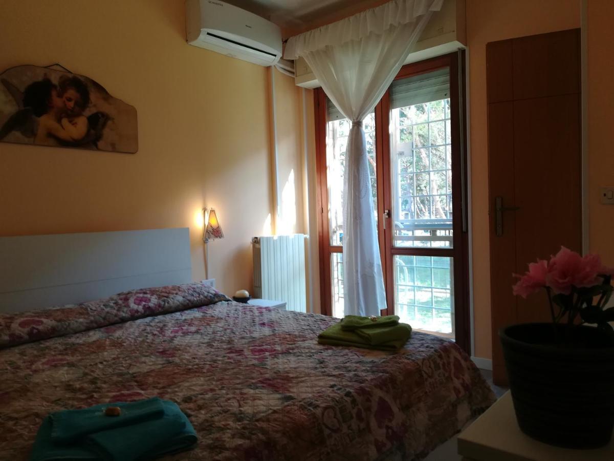 Il Girasole Di Ostia Apartman Kültér fotó